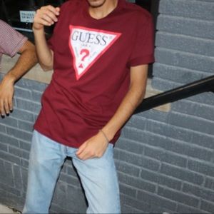 Guess t shirt